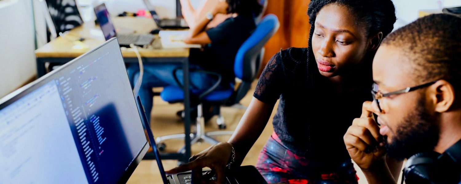 desola-lanre-ologun-IgUR1iX0mqM-unsplash